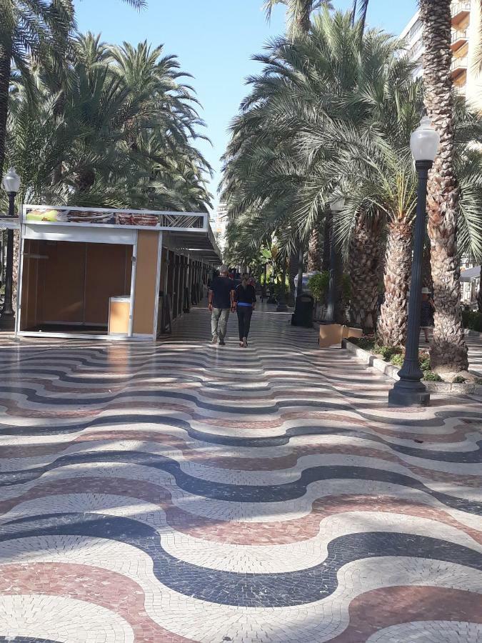 Pension Mexico Alicante Extérieur photo